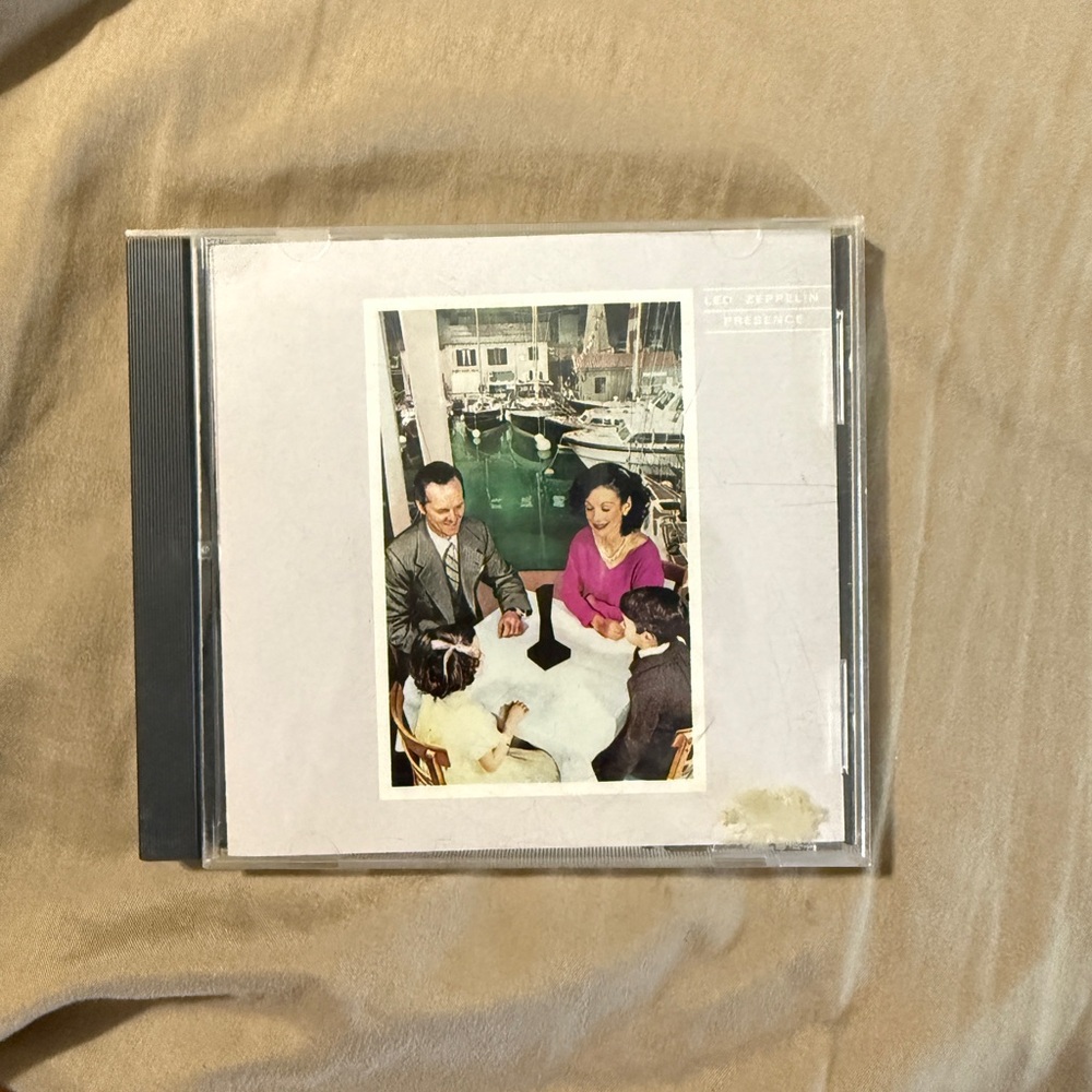 ‘Led ZeppelinnCD Presence